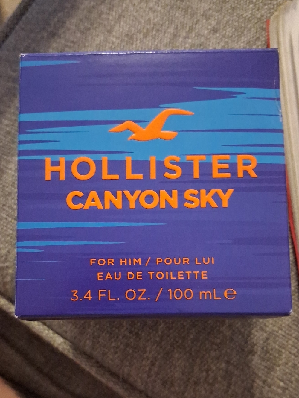 Hollister Canyon Sky Box For Men . NEW IN BOX